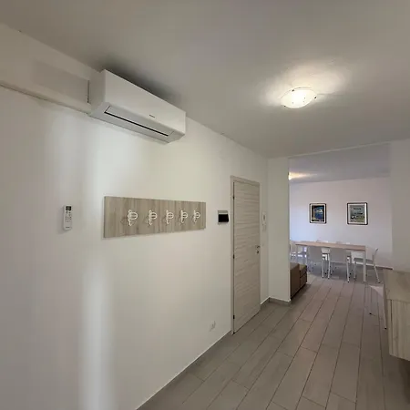 Apartment Silvia *